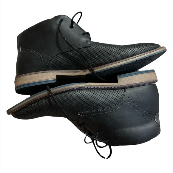 Steve Madden M-Sestin Shoe - Picture 3 of 5